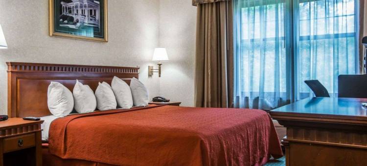 格伦福尔斯-昆斯伯里伊克诺旅馆(Econo Lodge Glens Falls - Lake George)图片