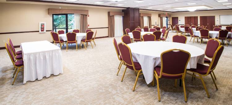 格林斯堡欢朋套房酒店(Hampton Inn & Suites Greensburg)图片