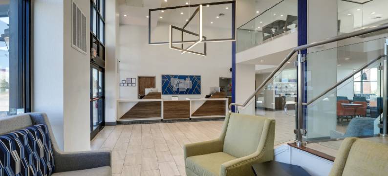 布兰森中心区76号智选假日套房酒店(Holiday Inn Express & Suites BRANSON 76 CENTRAL by IHG)图片