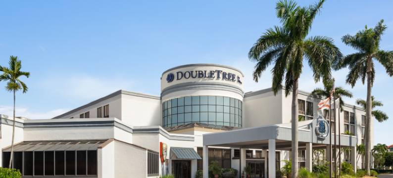 迈尔斯堡钟楼购物区希尔顿逸林酒店及度假村(Doubletree by Hilton Fort Myers at Bell Tower Shops)图片