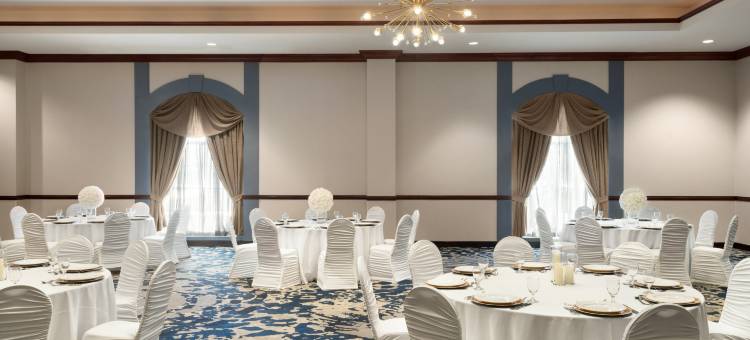 克利夫兰罗克赛德希尔顿希尔顿安泊酒店(Embassy Suites by Hilton Cleveland Rockside)图片