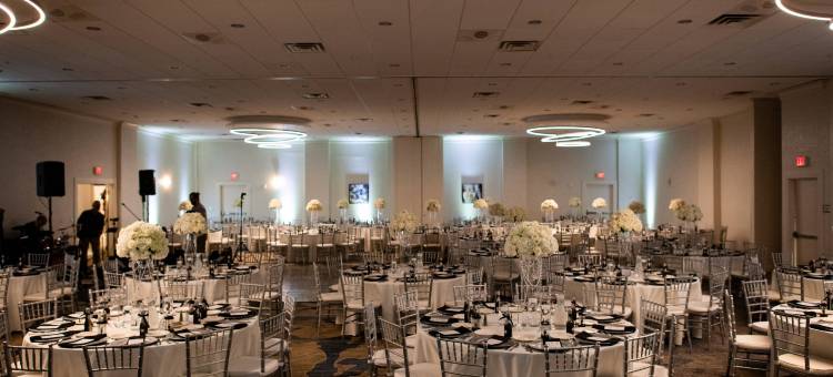 尤蒂卡万豪德尔塔酒店(Delta Hotels Utica)图片