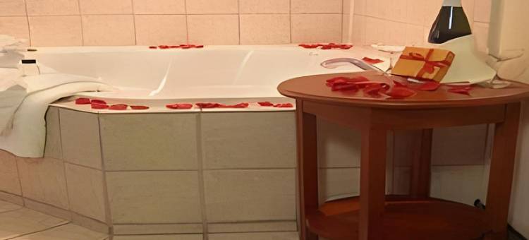 罗利卡瑞I-40沃尔纳特街假日套房酒店(Holiday Inn & Suites Raleigh-Cary (I-40 @Walnut St))图片