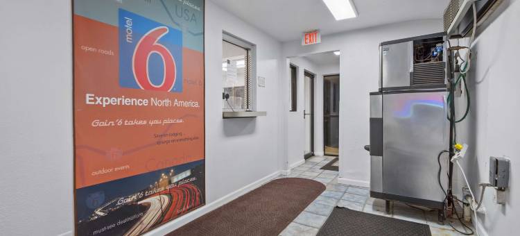 诺尔玛- 布卢明顿地区6号汽车旅馆(Motel 6 Normal, IL - Bloomington Area)图片