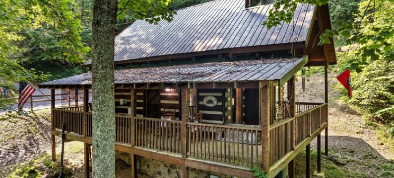 Mountainside Rustic Log Cabin •King & Queen Beds •Coffee Bar •HotTub •Pool Table图片