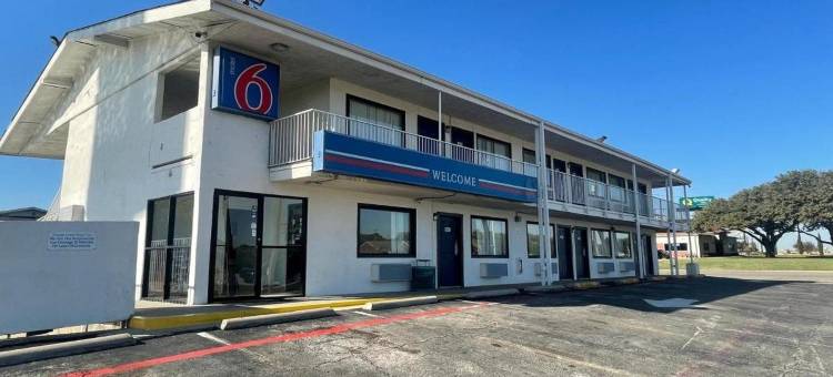 德克萨斯登顿 - 北德克萨斯大学 6 号汽车旅馆(Motel 6 Denton, TX - UNT)图片