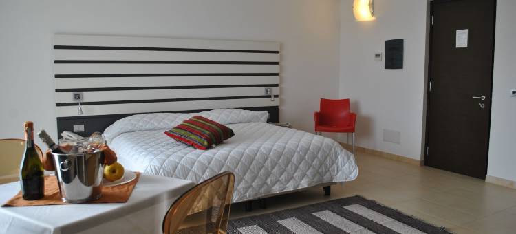 奥尔西娅宫酒店(Althea Palace Hotel)图片