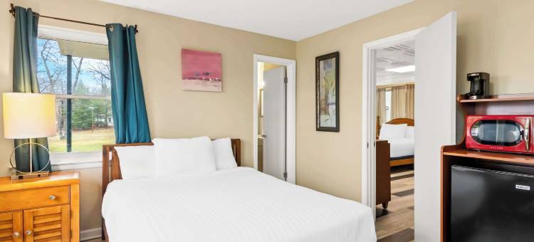 路边旅馆(Rodeway Inn Formerly Camp Inn Lodge)图片