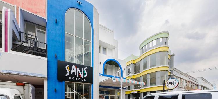 桑斯霍特尔拉维达玛朗(Sans Hotel la Vida Malang)图片