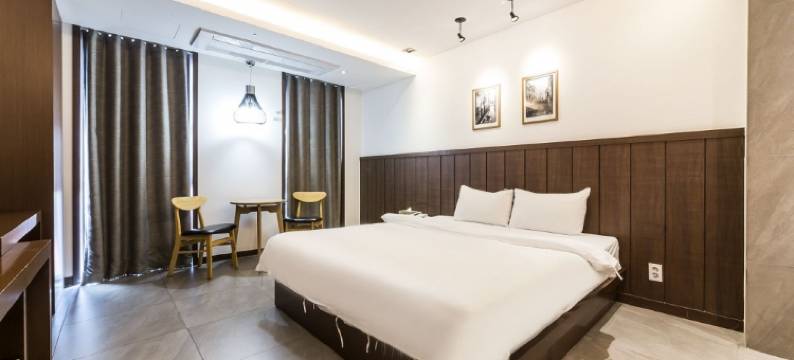 间石R Lee套房(R Lee Suite Ganseok)图片