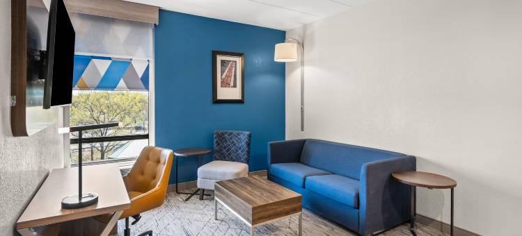 波士顿北沃本智选假日酒店(Holiday Inn Express Boston North-Woburn)图片