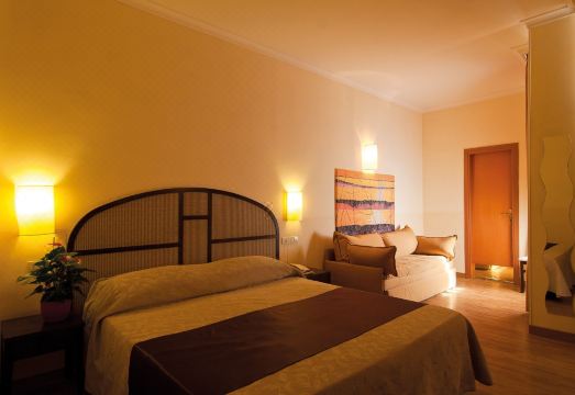 Hotel NovecentoHotel Overview