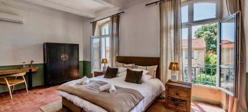 常绿的慢节奏(Au Ralenti du Lierre)图片