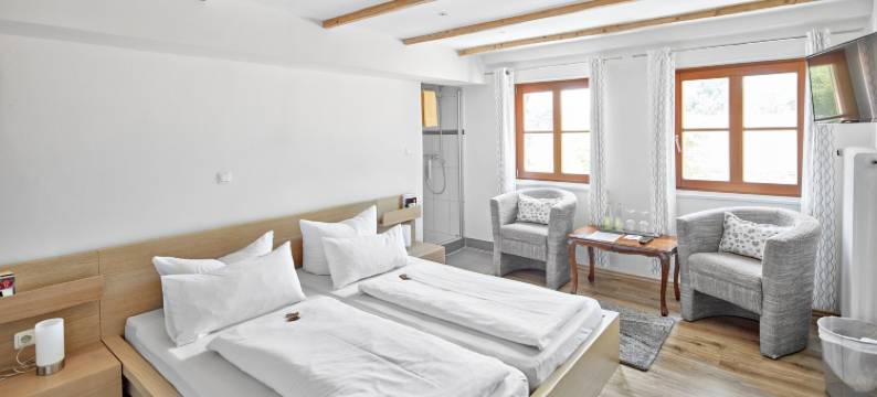 鲁波尔丁阿尔特撒吉酒店(Hotel Garni Alte Säge Ruhpolding)图片