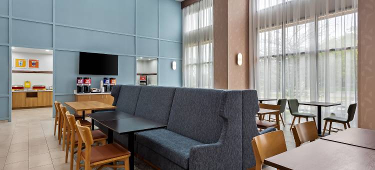 波林布鲁克欢朋套房酒店(Hampton Inn & Suites Bolingbrook)图片