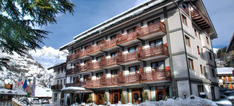 克莱斯特艾特杜克酒店(Cresta Et Duc Hotel)图片