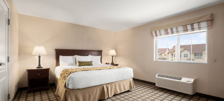 奥德萨呗盟套房酒店(Baymont by Wyndham Odessa)图片