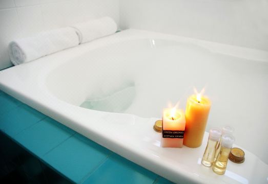 Hermitage Motor InnHotel Overview