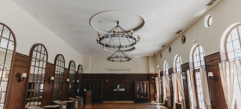 莫克里采城堡庄园(Mokrice Castle Estate)图片