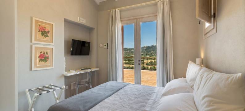 特努塔特拉白酒店(Tenuta Petra Bianca)图片