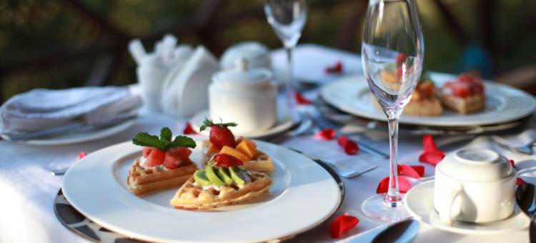 埃米扬华丽露营酒店(Emayian Luxury Camp)图片