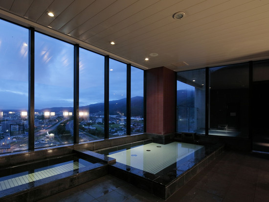 茅野光芒酒店(CANDEO HOTELS)