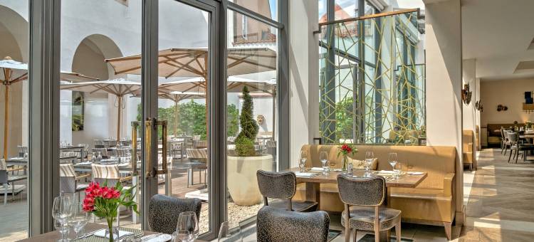 布拉格奥古斯丁豪华精选酒店(Augustine, a Luxury Collection Hotel, Prague)图片