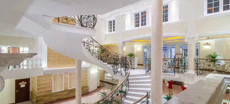 温莎皇宫酒店(Hotel Windsor w Jachrance)图片