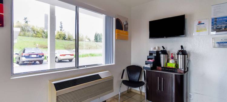 凯尔索圣海伦斯火山6号汽车旅馆(Motel 6 Kelso, WA - Mt. St. Helens)图片