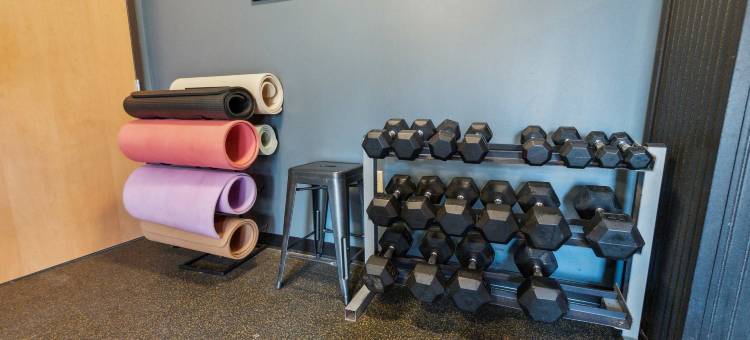 Spacious Apartment with Private Balcony - Modern Comfort and Convenience图片