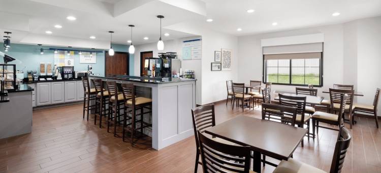 IHG 托皮卡西部加纳酒店(Garner Hotel Topeka West by IHG)图片