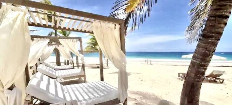 Cana Rock con Vista al Golf的酒店(Cana Rock Con Vista Al Golf)图片