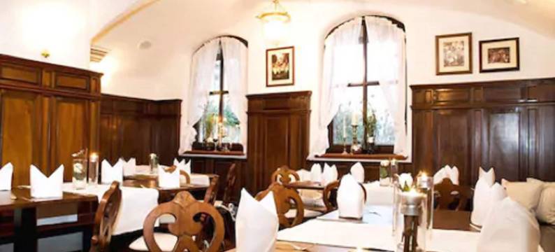 葡萄酒餐厅&斯普德洛赫酒店(Spundloch- Das Hotel & Weinrestaurant)图片