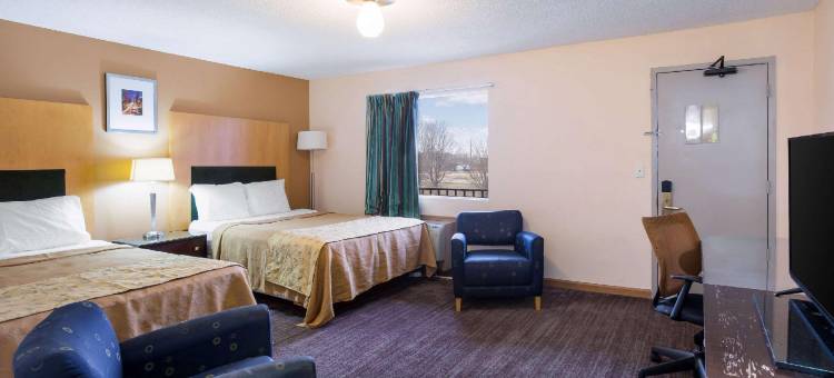 苏城萨金特布拉夫罗德威酒店(Rodeway Inn Sergeant Bluff - Sioux City)图片