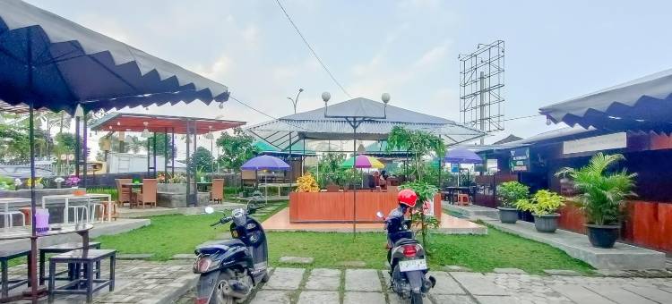 Oemah 85 伊斯兰旅馆(RedDoorz Syariah at Oemah 85 Purwokerto)图片