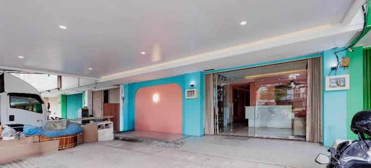 Sans Hotel Harapan Indah图片