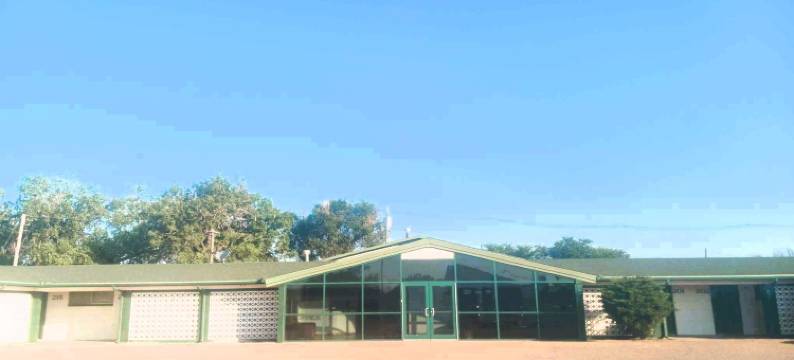 OYO 堪萨斯莱金家乡旅店汽车旅馆(HomeTown Inn by OYO Lakin, KS)图片