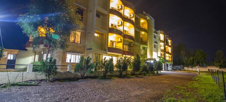 约吉拉赫宫殿酒店(Yogiraj Palace)图片