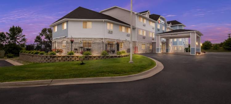 贝尔维尤-奥马哈奥弗特空军基地舒适套房酒店(Comfort Inn & Suites Bellevue - Omaha Offutt AFB)图片