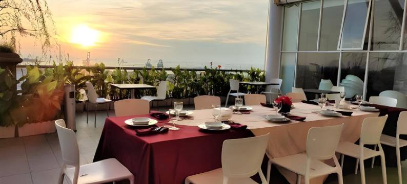 望加锡卡雷波西高级酒店(Karebosi Premier Makassar)图片