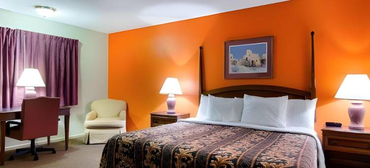 罗德威套房酒店(Knights Inn & Suites Emporia)图片