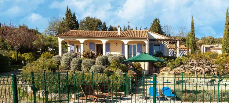 Tranquil holiday home with private pool图片