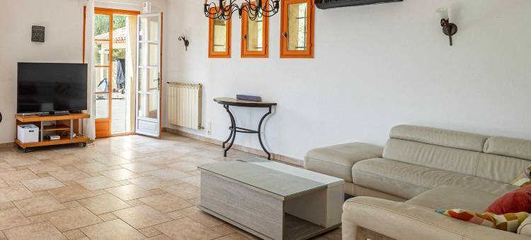 A/C House 4BR/10P with Pool – 40 min from Cannes图片