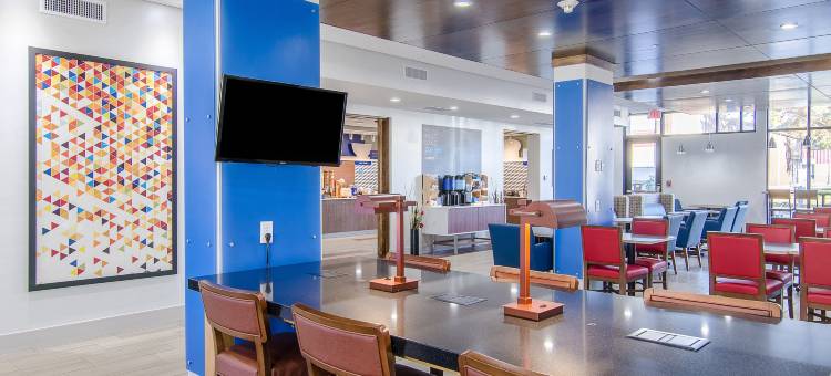 Holiday Inn Express & Suites Atchison图片