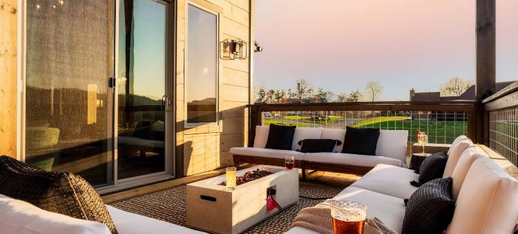 豪华四卧室小木屋(The Luxe 4 Bedroom Cabin)图片