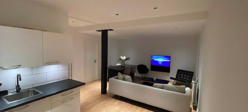 诺德之家，距离机场6分钟，睡6人(Maison Nord 6 min from Airport & Sleep 6)图片