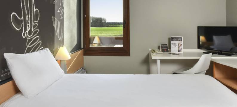 宜必思沙勒罗瓦机场布鲁塞尔南酒店(Ibis Charleroi Airport Brussels South)图片