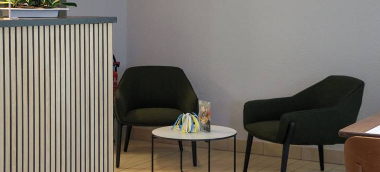 康铂自然 - 普罗旺斯地区艾克斯梅鲁伊(Campanile Nature - Aix En Provence Meyreuil)图片