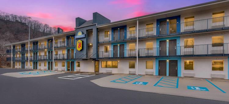 西弗吉尼亚查尔斯顿温德姆速8酒店(Super 8 by Wyndham Charleston WV)图片