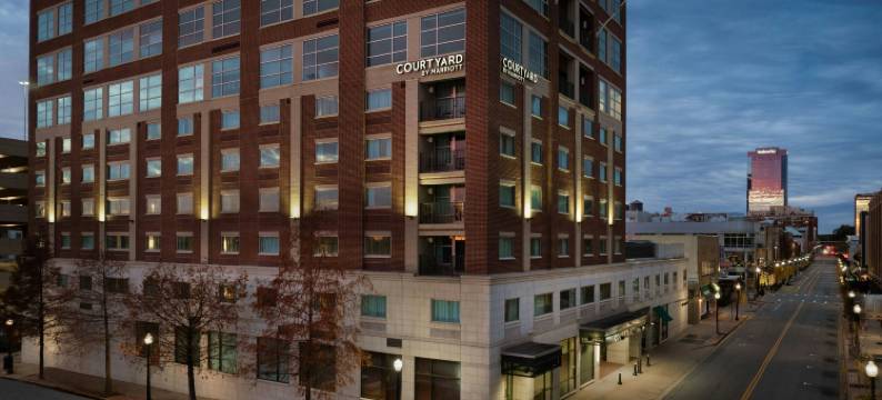小石城市中心万怡酒店(Courtyard Little Rock Downtown)图片